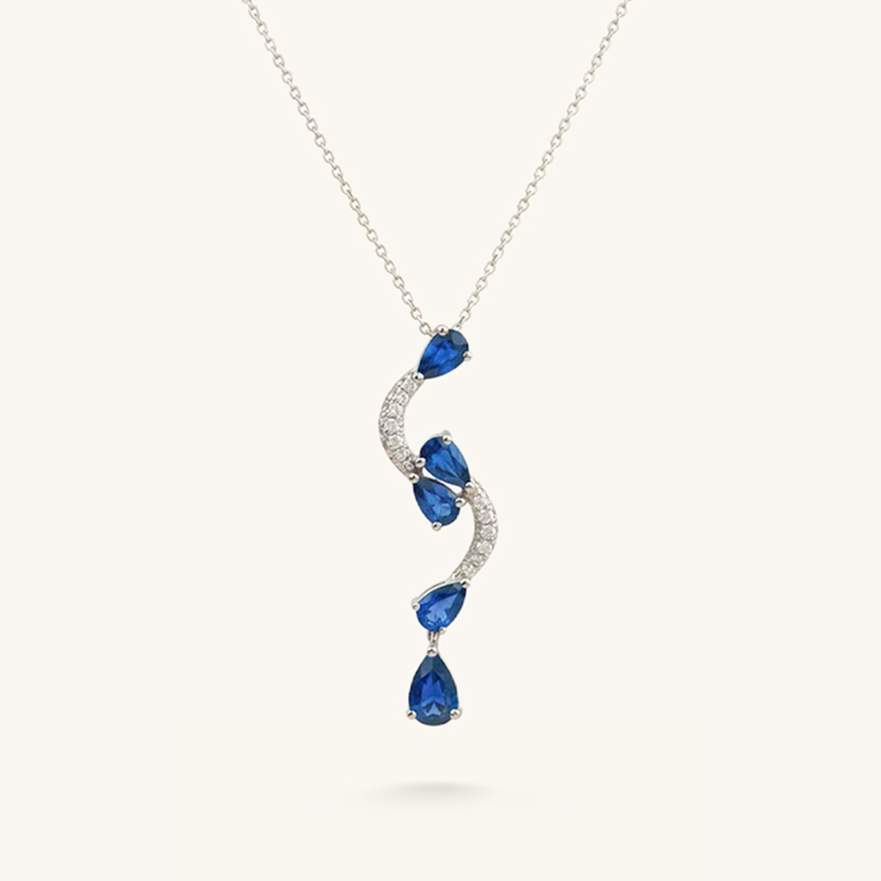 Noa Sapphire Necklace