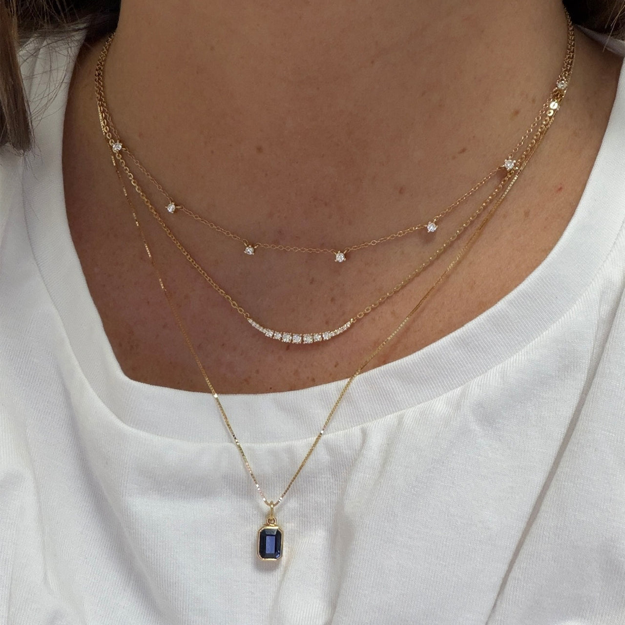 Bezel Blue Sapphire Pendant